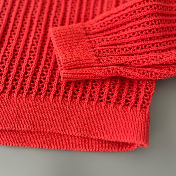 ❤️2/$30❤️M]Old Navy Long Sleeve Cropped Crochet Red Open Knit Sweater 100 Cotton - Picture 5 of 11